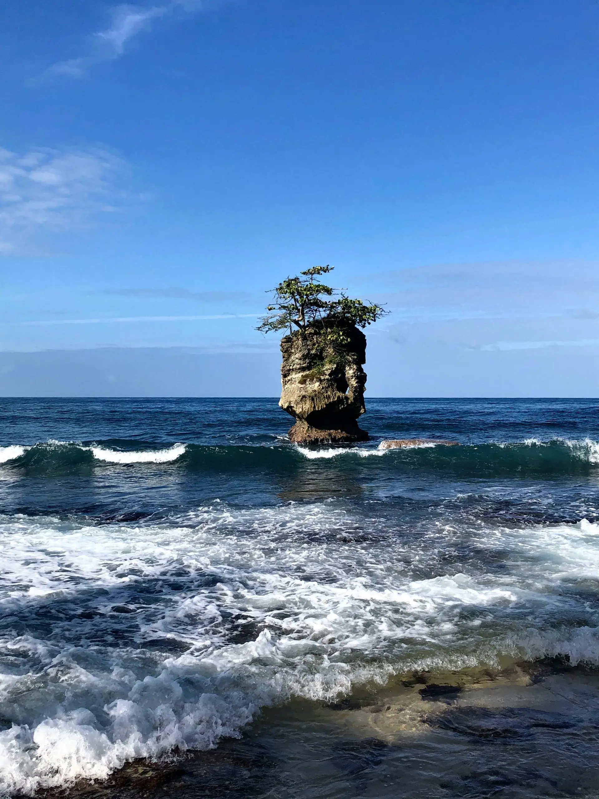 cahuita rock
